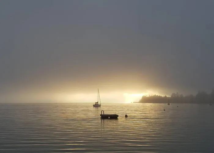Am Ring - Ruhiges Im Gruenen, Fruehstueck Auf Eigener Terrasse Mit Morgensonne Und Fusslaeufig Zum Badeplatz Schwarzindien Am Mondsee *