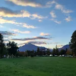 בית אירוח Am Ring - Ruhiges Im Gruenen, Fruehstueck Auf Eigener Terrasse Mit Morgensonne Und Fusslaeufig Zum Badeplatz Schwarzindien Am Mondsee *